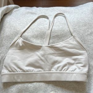 Lululemon Athletic Flow Y size 6